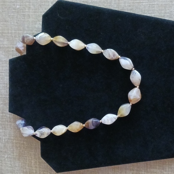 Jewelry - Gold Tone Marbled Beaded Necklace